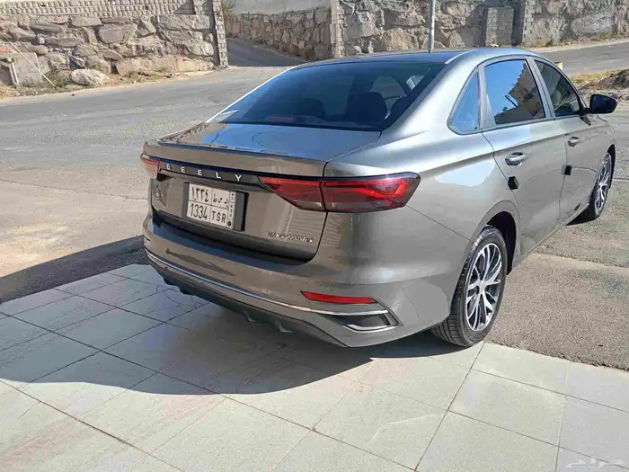 جيلي امجراند 2023 10