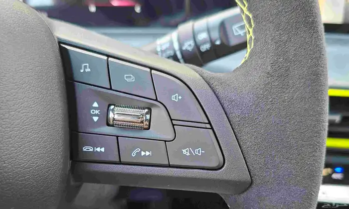 شانجان يوني تي SVP 2025 فل كامل خليجي السعر 98 شامل الضريبه 28