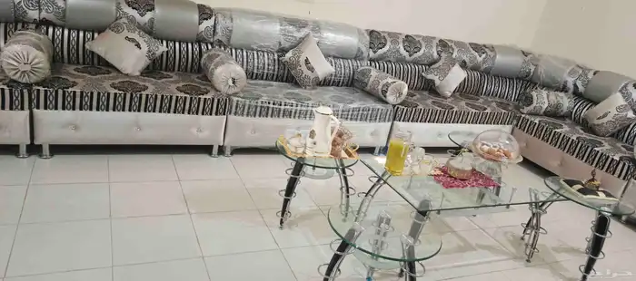 مجلس للبيع 2