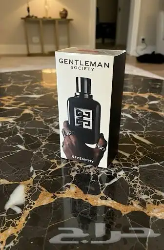 عطر رجالي سيفورا جفنشي جديد 0