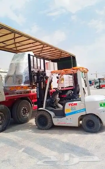 رافعه شوكية فوركلفت للإيجار اليومي والشهري 2