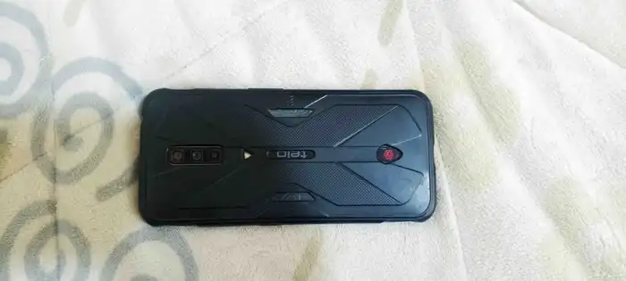 جوال ريد ماجيك Z21 1