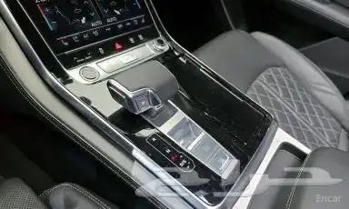 أودي Q8 (فئة 55 TFSI) كواترو بريميوم موديل 2023 فل كامل 8