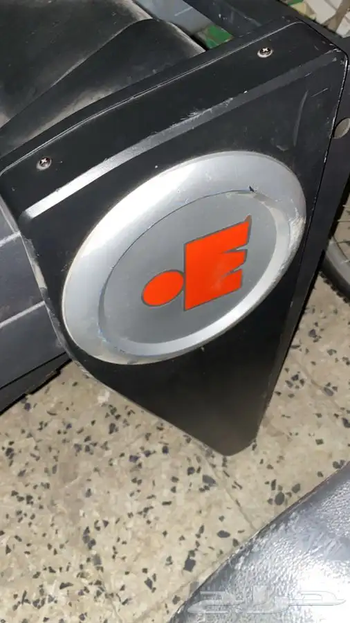 سير مشي مثل اللي فالنادي وعلى السوم 0