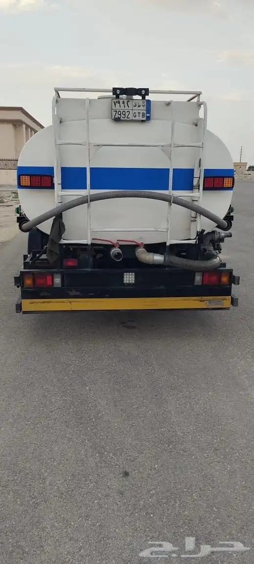 دينا ايسوزو وايت 2