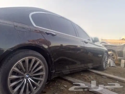 بي ام دبليو تشليح قطع غيار 5