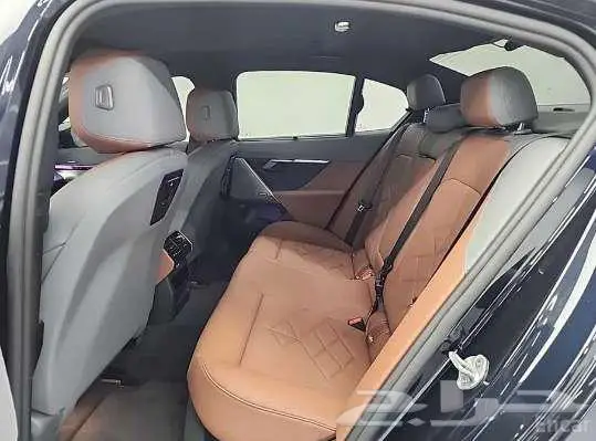 بي ام دبليو 430i M موديل 2025 الميموني للاستيراد من كوريا 7