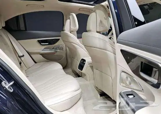 مرسيدس E300 موديل2024 الميموني للاستيراد من كوريا 9