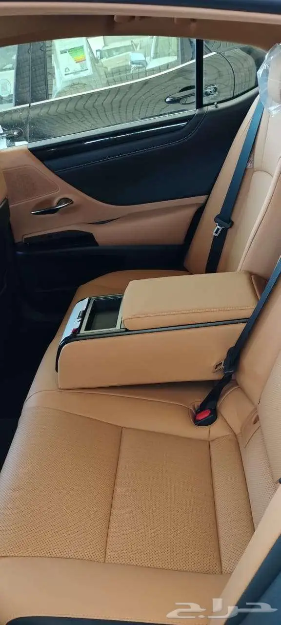 لكزس ES250AA م 2025 بنزين - سعودي اللون رمادي 6