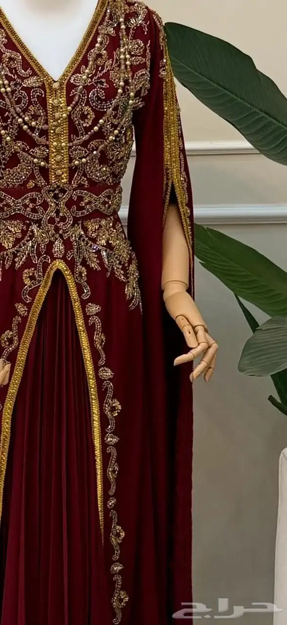 فستان من عند المصممه غرام الفضلي 0