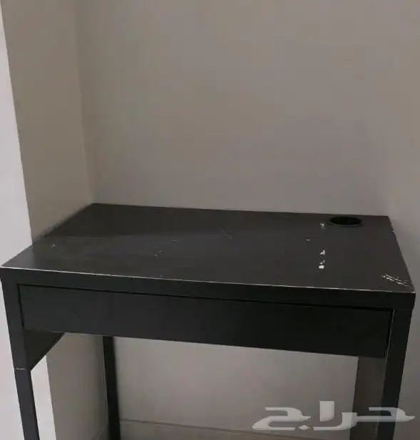 طاولة ايكيا 0