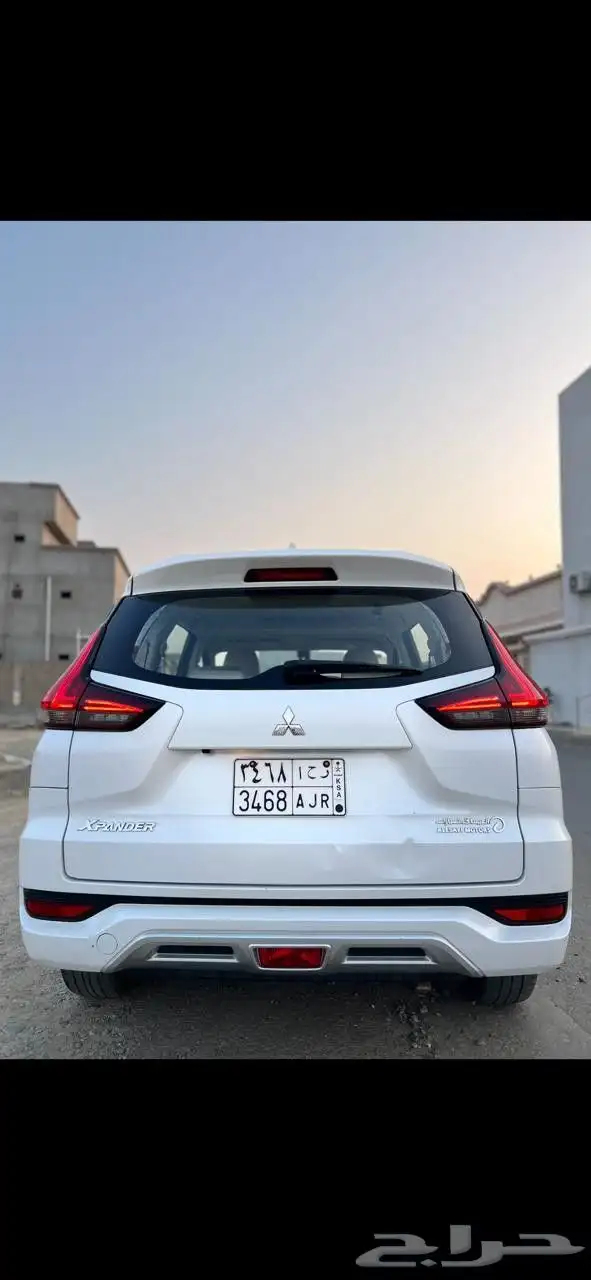 متسوبيشي اكسباندار 13