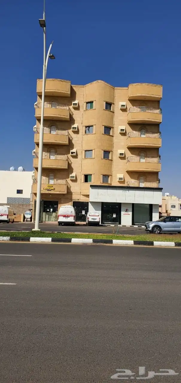 صاله للإيجار حي الزهرة 0