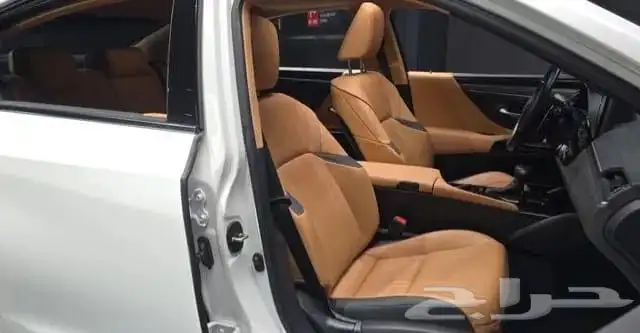 لكزس Es300 موديل 2023 استيراد كوريا 5