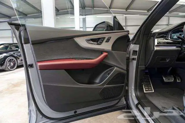 اودي Audi SQ8 TFSI Quattro 2026 16