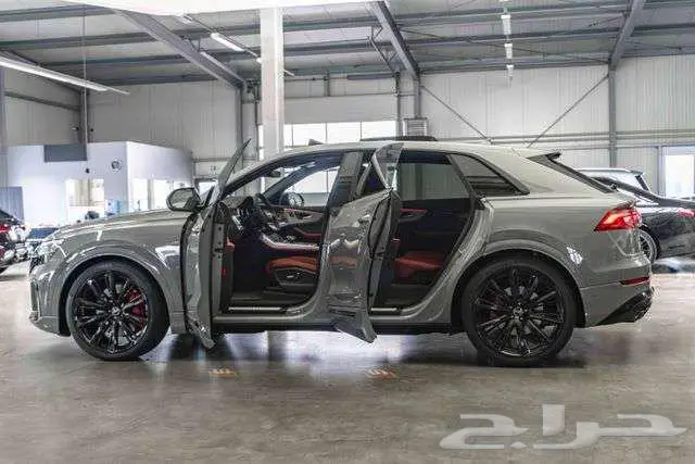 اودي Audi SQ8 TFSI Quattro 2026 7