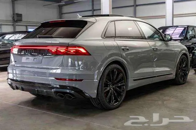 اودي Audi SQ8 TFSI Quattro 2026 4