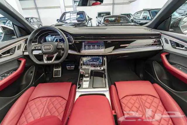 اودي Audi SQ8 TFSI Quattro 2026 11