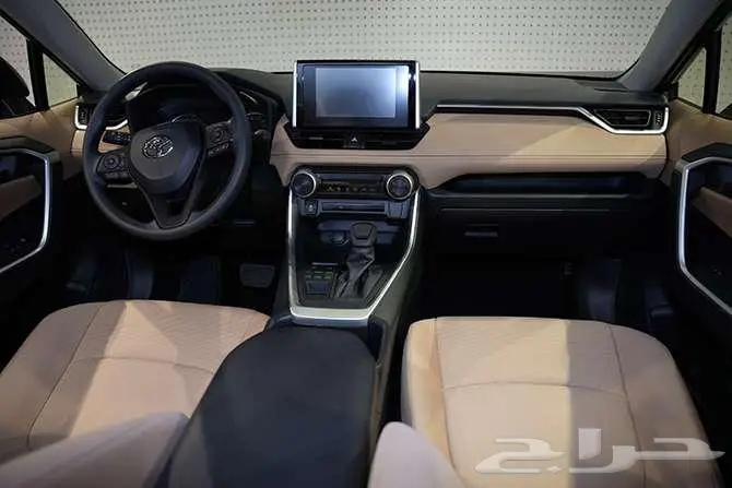 تويوتا راف فور بفئات متعددة موديل 2025 6