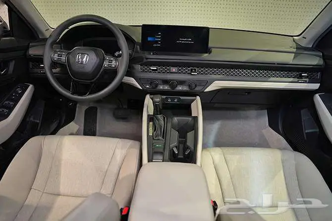 هوندا أكورد فئة EX موديل 2025 3