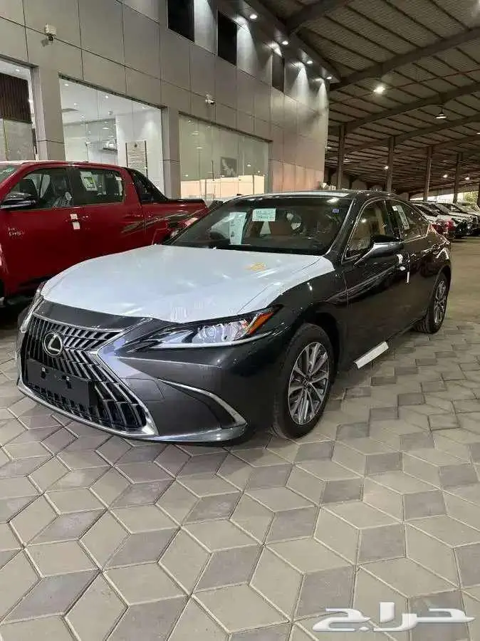 لكزس ES 250 AA موديل 2025 متوفر جميع الالوان 0