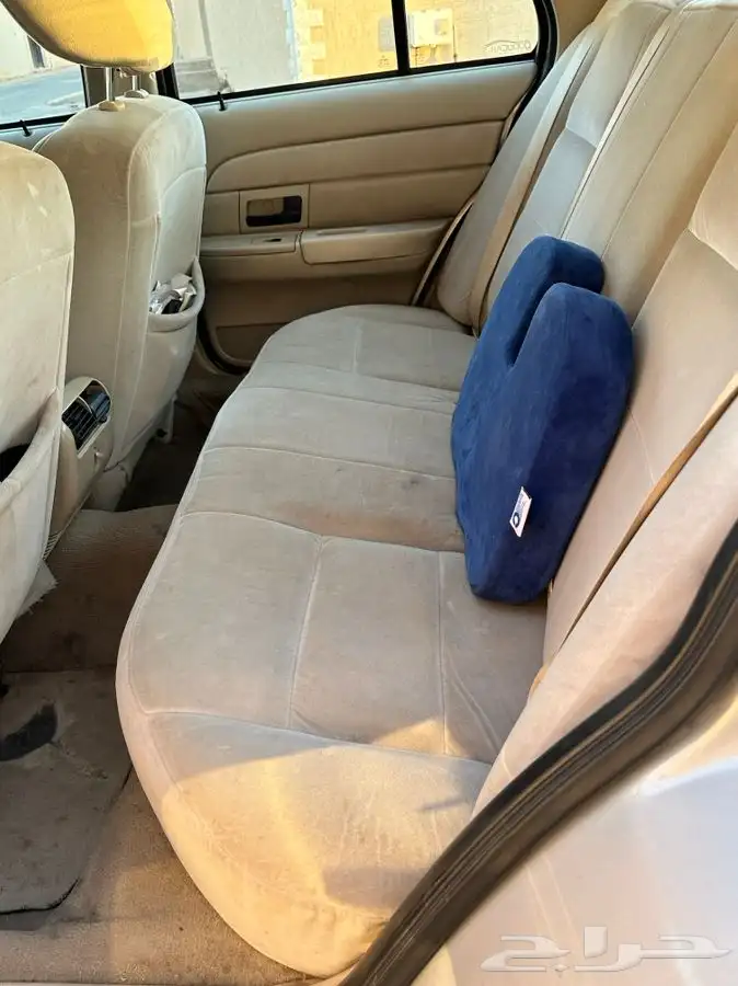 فورد فكتوريا 2011 7