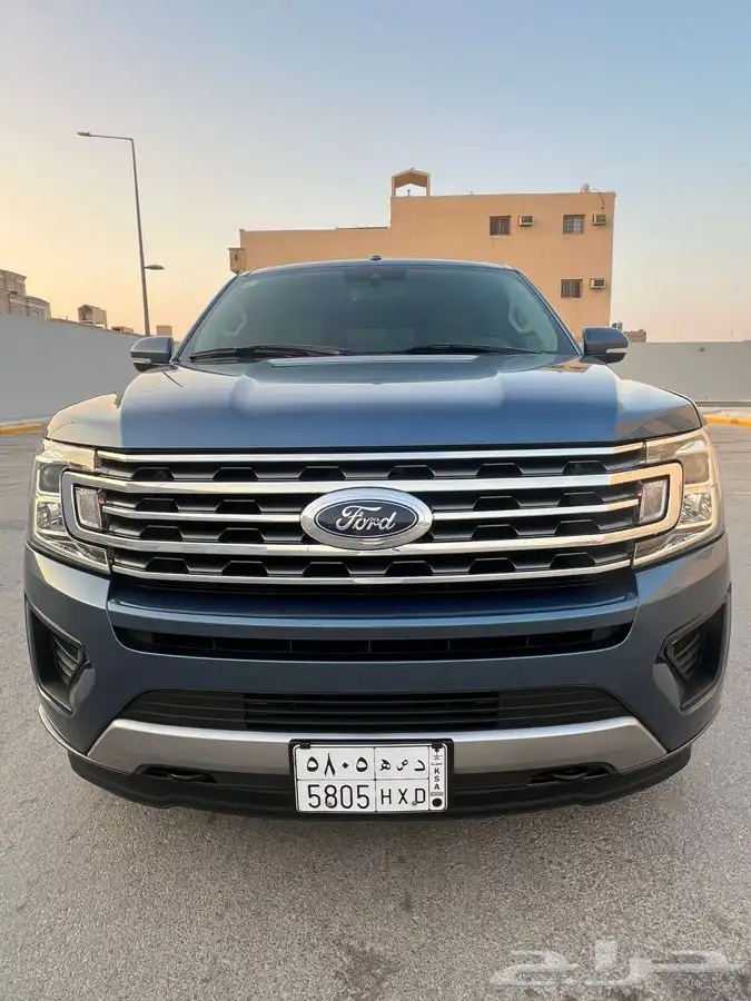 فورد اكسبديشن توكيلات الجزيره نظيف جدا موديل 2018 22