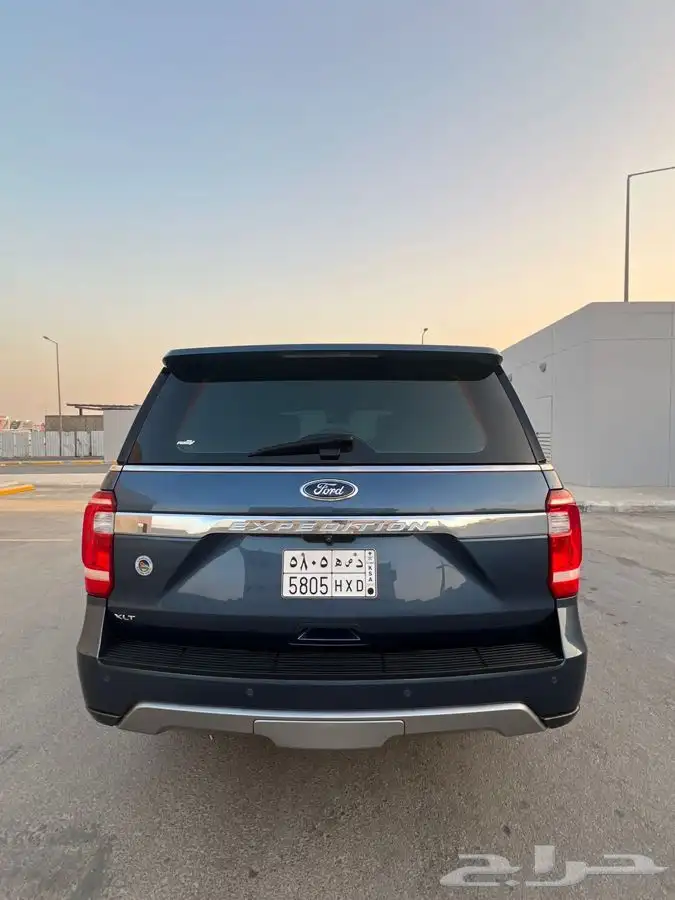 فورد اكسبديشن توكيلات الجزيره نظيف جدا موديل 2018 34