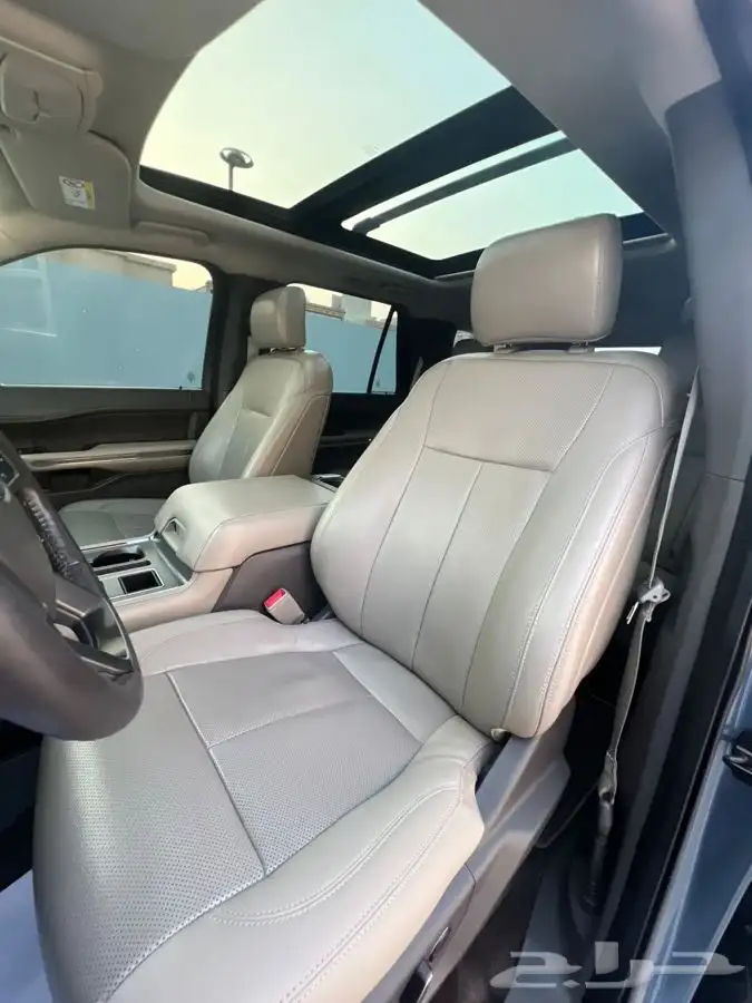 فورد اكسبديشن توكيلات الجزيره نظيف جدا موديل 2018 19