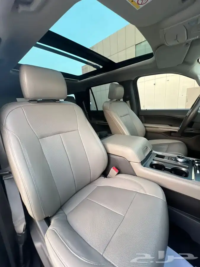 فورد اكسبديشن توكيلات الجزيره نظيف جدا موديل 2018 29