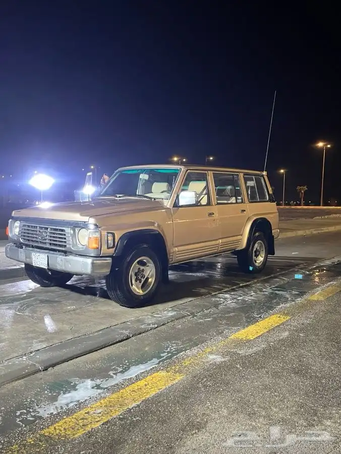 للبيع نسان بترول 20