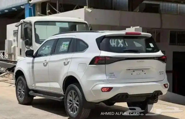 ايسوزو MUX 2026 بالنقد والتقسيط سعودي 5