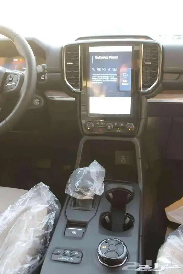 فورد ايفرست XLT نص فل بنزين 2025 سعودى 13