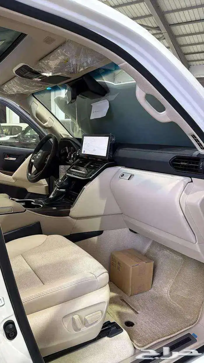 تويوتا لاندكروزر GXR L5 فل كامل وارد الساير 2026 2
