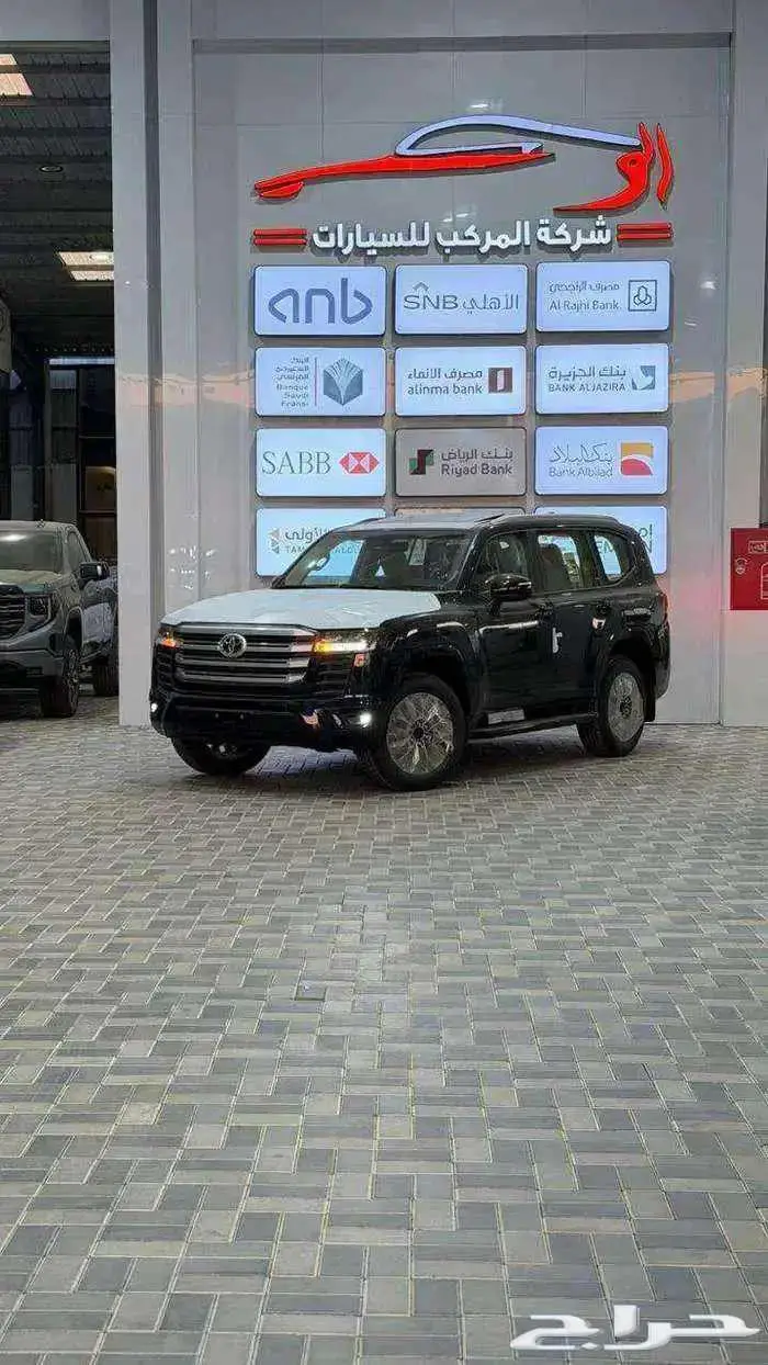 تويوتا لاندكروزر GXR L4 فل كامل بريمي 2025 0