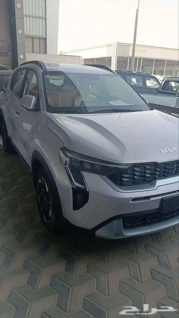 كيا سونيت فل كامل فتحه سقف G106 موديل 2024 0