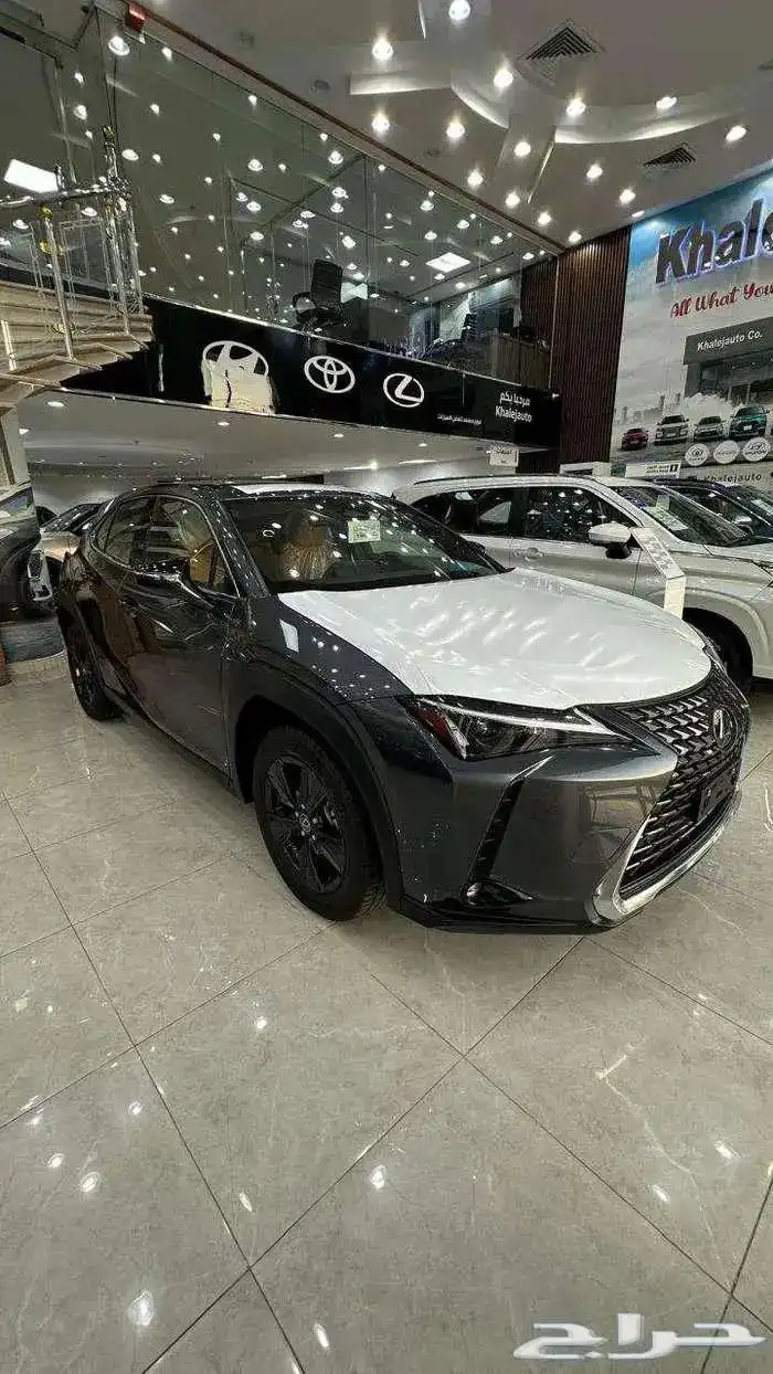 لكزس UX AH 300 هايبرد 2024 0