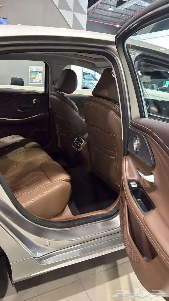 شيري اريزو 8 لاكجري 2.0 موديل 2026 10