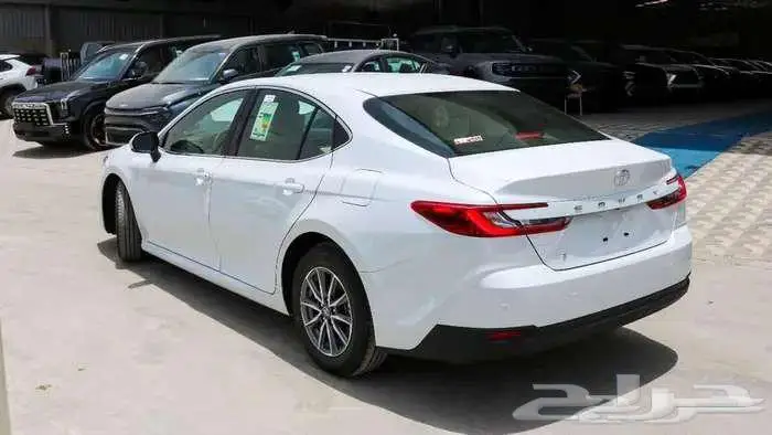 تويوتا كامري 2025 كاش واقساط باقل سعر (متوفر جميع الألوان) 11