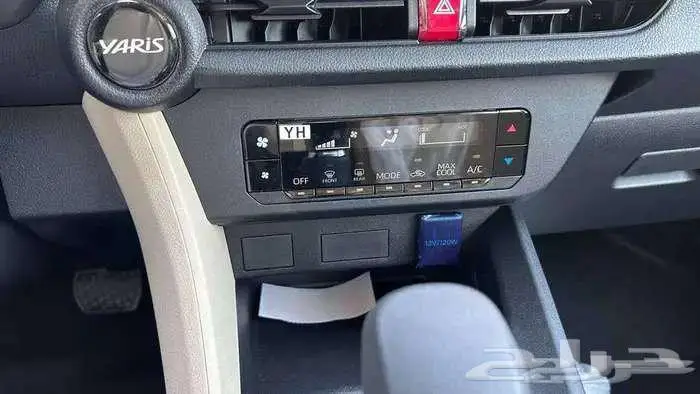 تويوتا يارس y ستاندر 2026 لدى شركة عبدالمجيد الخضر- الجملة 6