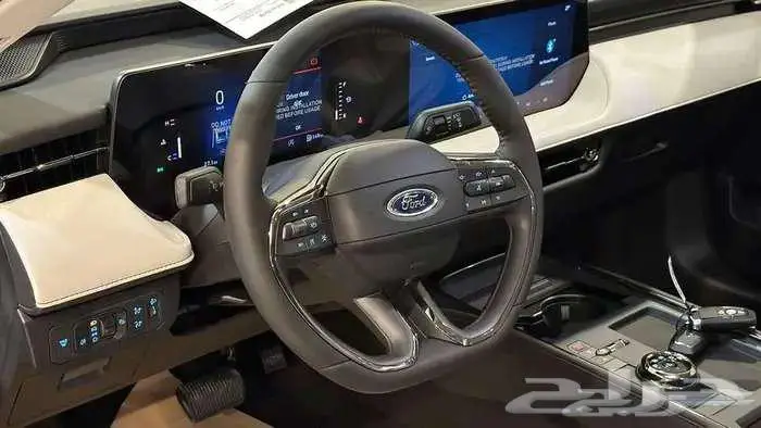 فورد تورس امبيانتي 2026 4