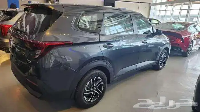 كيا كارينز 2025 7 مقاعد وتكيف مركزي بسعر مغري حصري لدى سفنز 1