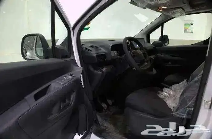 فيات دوبلو ميني فان بضاعة ديزل 2025 8