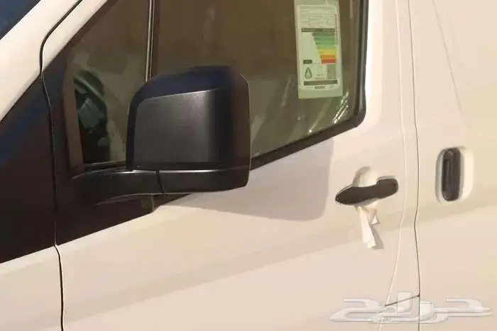 باص بضاعة بنزين سقف منخفضة موديل 2025 18