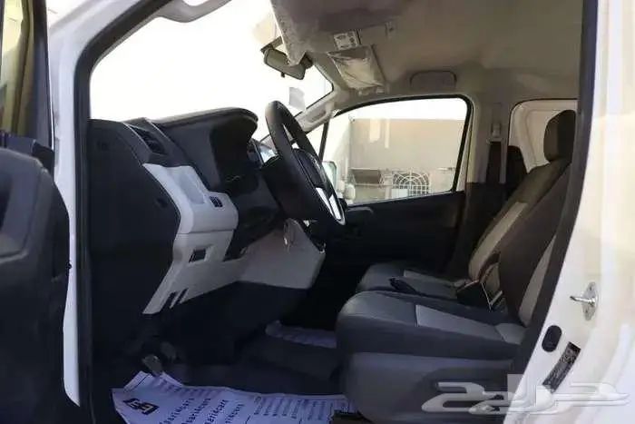 باص بضاعة بنزين سقف منخفضة موديل 2025 17