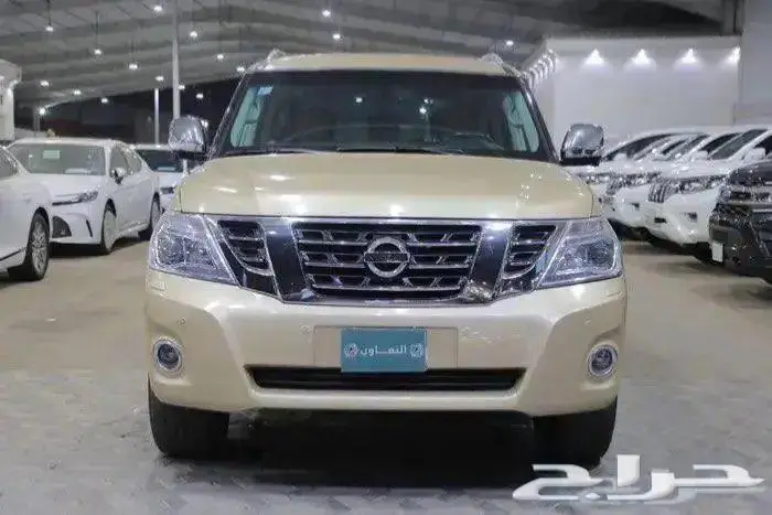 نيسان باترول فل كامل بلاتينيوم ماكينة 4.0 V8 موديل 2016 2