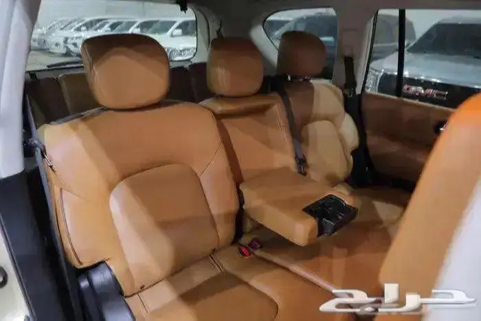 نيسان باترول فل كامل بلاتينيوم ماكينة 4.0 V8 موديل 2016 18