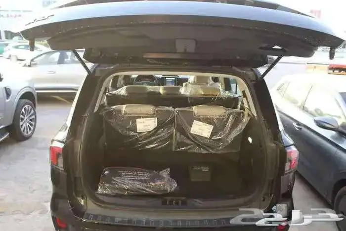 فورد ايفرست XLT نص فل بنزين 2025 سعودى 9