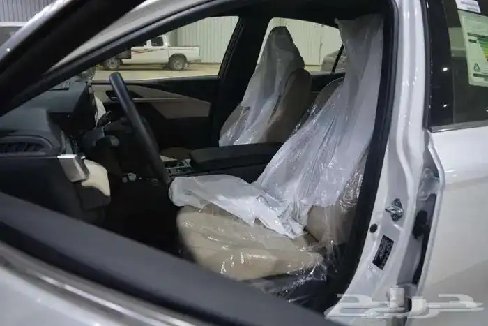 تويوتا كامري استاندر E بنزين 2025 سعودي 4