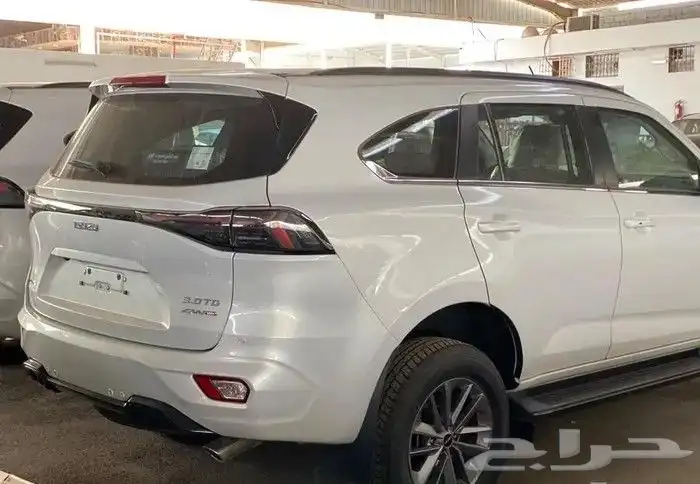 ايسوزو MUX 2026 بالنقد والتقسيط سعودي 2